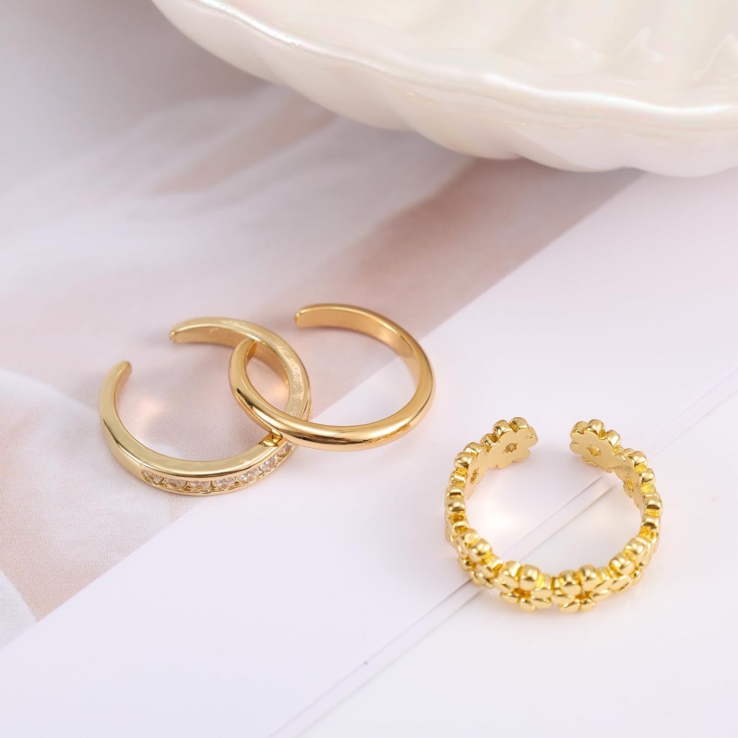 Manufacturer  3pcs Toe Rings Set for Women Non Tarnish, Gold Filled No Fading Adjustable 3 Styles Flowers Diamond Plain Open Toe Ring Summer Beach Jewelry Accessories for Foot   rings