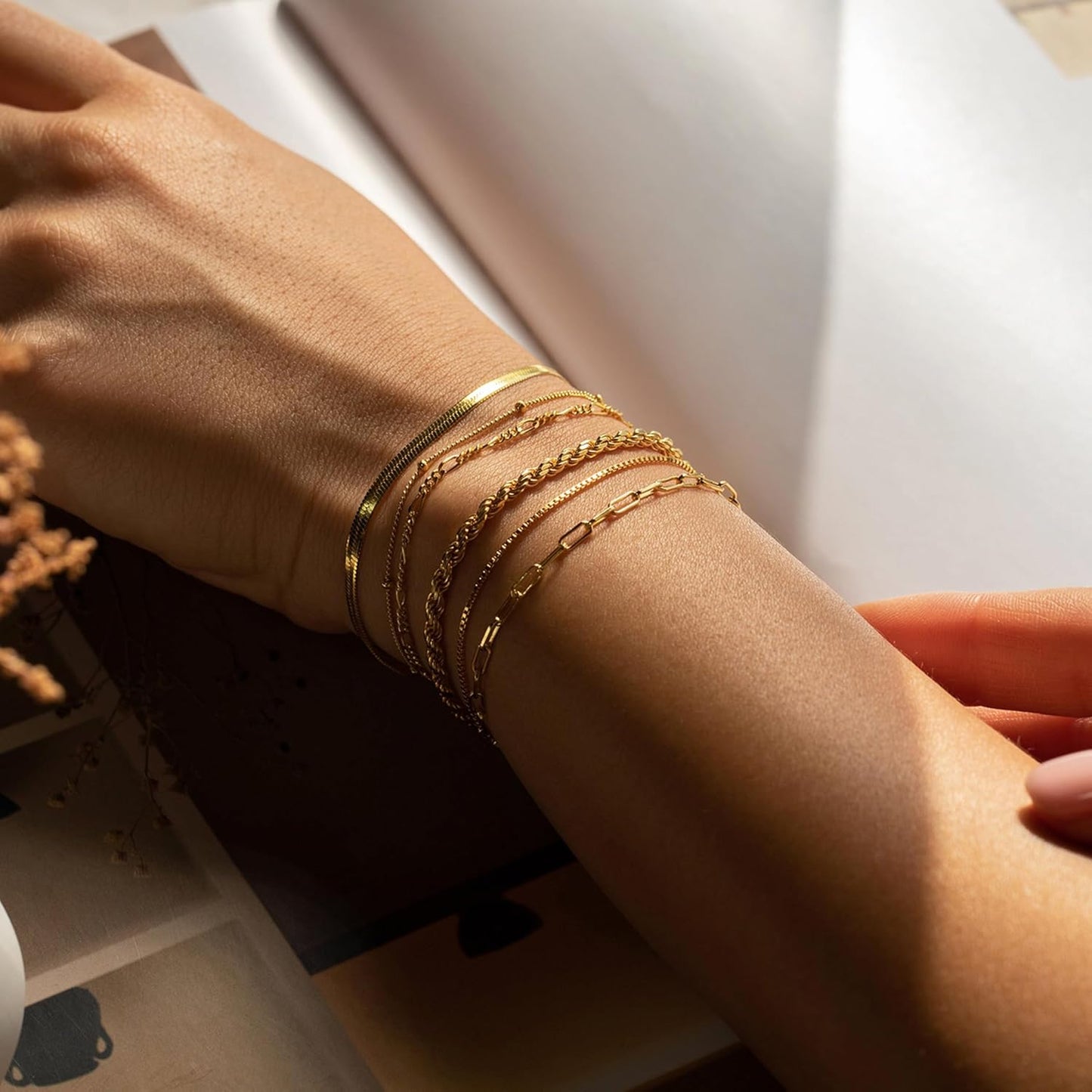 Manufacturer Gold Bracelets for Women,Dainty 14K Gold Plated Stack Set Trendy Stackable non tarnish Paperclip Chain Bracelets Gold Jewelry Sets Gifts for Women