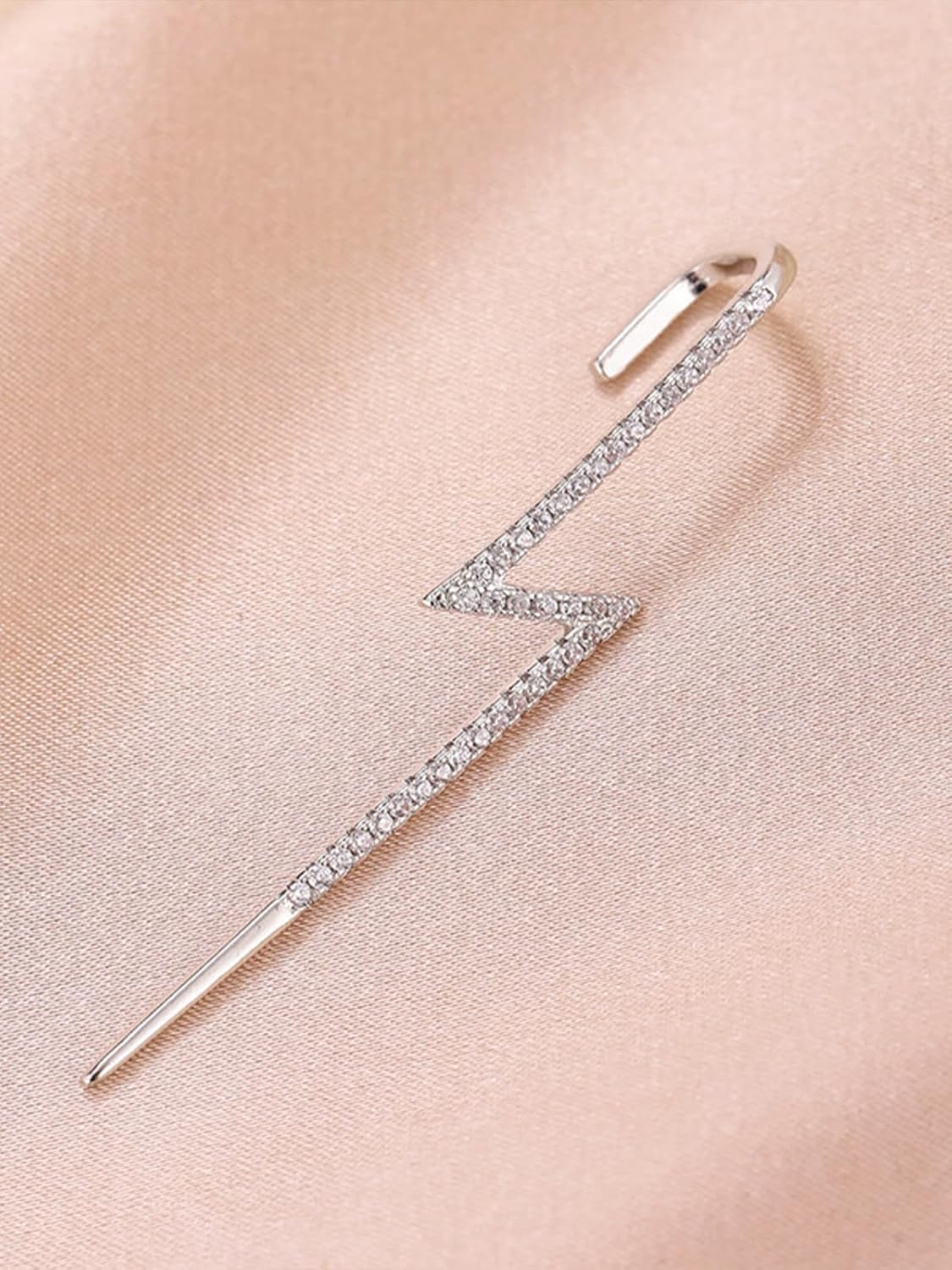Manufacturer  Vintage Ear Wrap Crawler Hook Earrings Crystal Long Piercing Star-Shape Lightning Bolt Exaggerate Wrap Climber Earrings Gold Silver Cz Ear Cuff Earrings for Women  earring