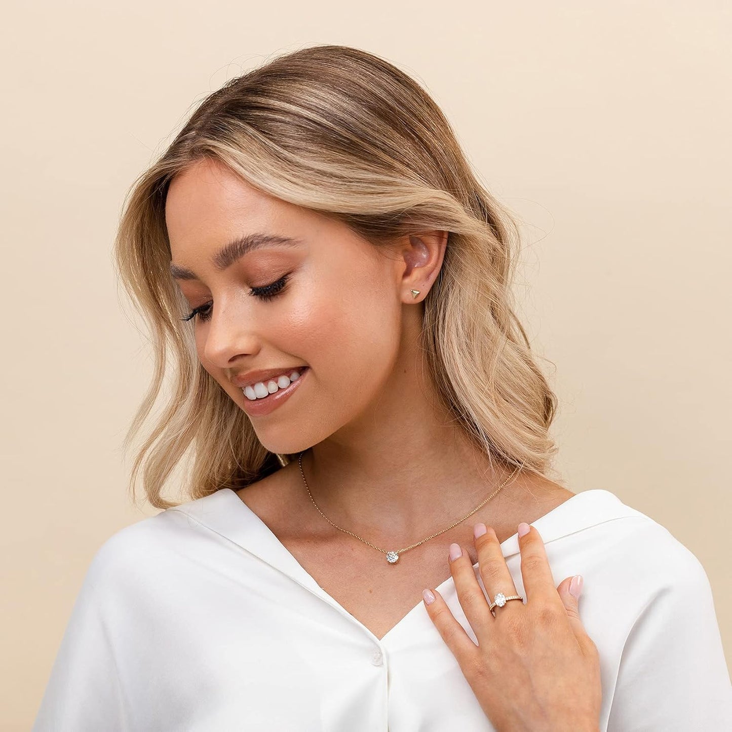 Manufacturer  PAVOI 14K Gold Plated Crystal Solitaire 1.5 Carat (7.3mm) Cubic Zirconia Dainty Choker Necklace | Gold Necklaces for Women  Necklace