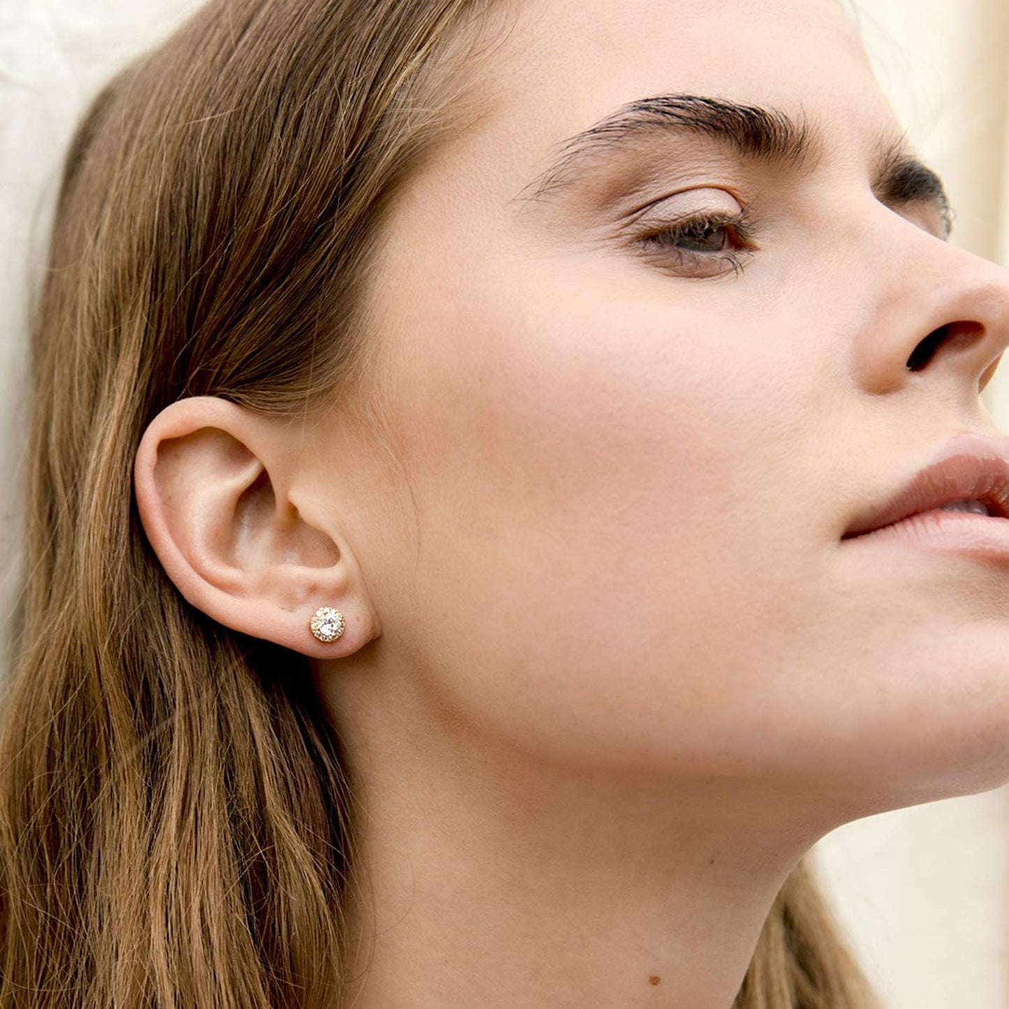 Manufacturer  PAVOI 14K Gold Plated Sterling Silver Post Brilliant Round Faux Diamond Halo Earrings - Premium Cubic Zirconia in Rose, White, and Yellow Gold  earring