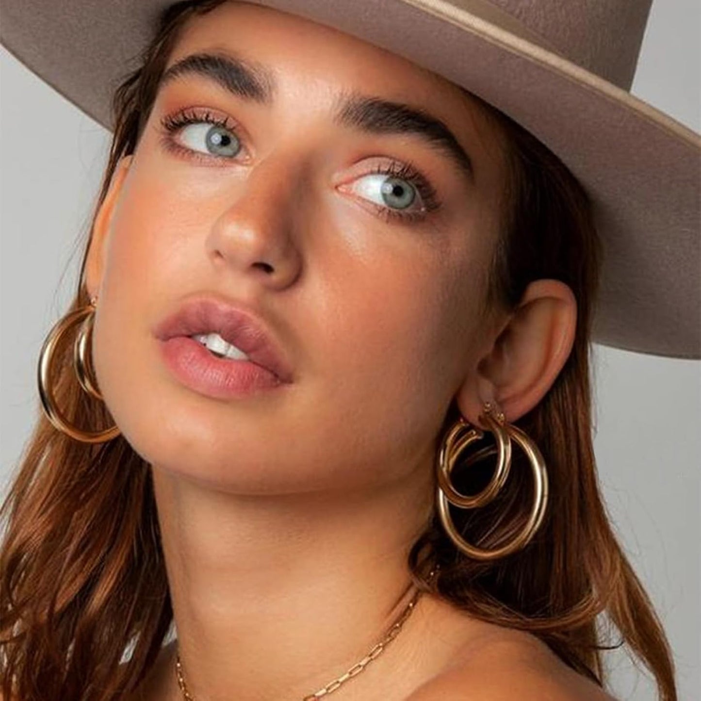 Manufacturer  42 Pairs Gold Hoop Earrings Set for Women, Fashion Chunky Pearl Earrings Multipack Twisted Statement Earring Pack, Hypoallergenic Small Big Hoops Earrings for Birthday Party  earring