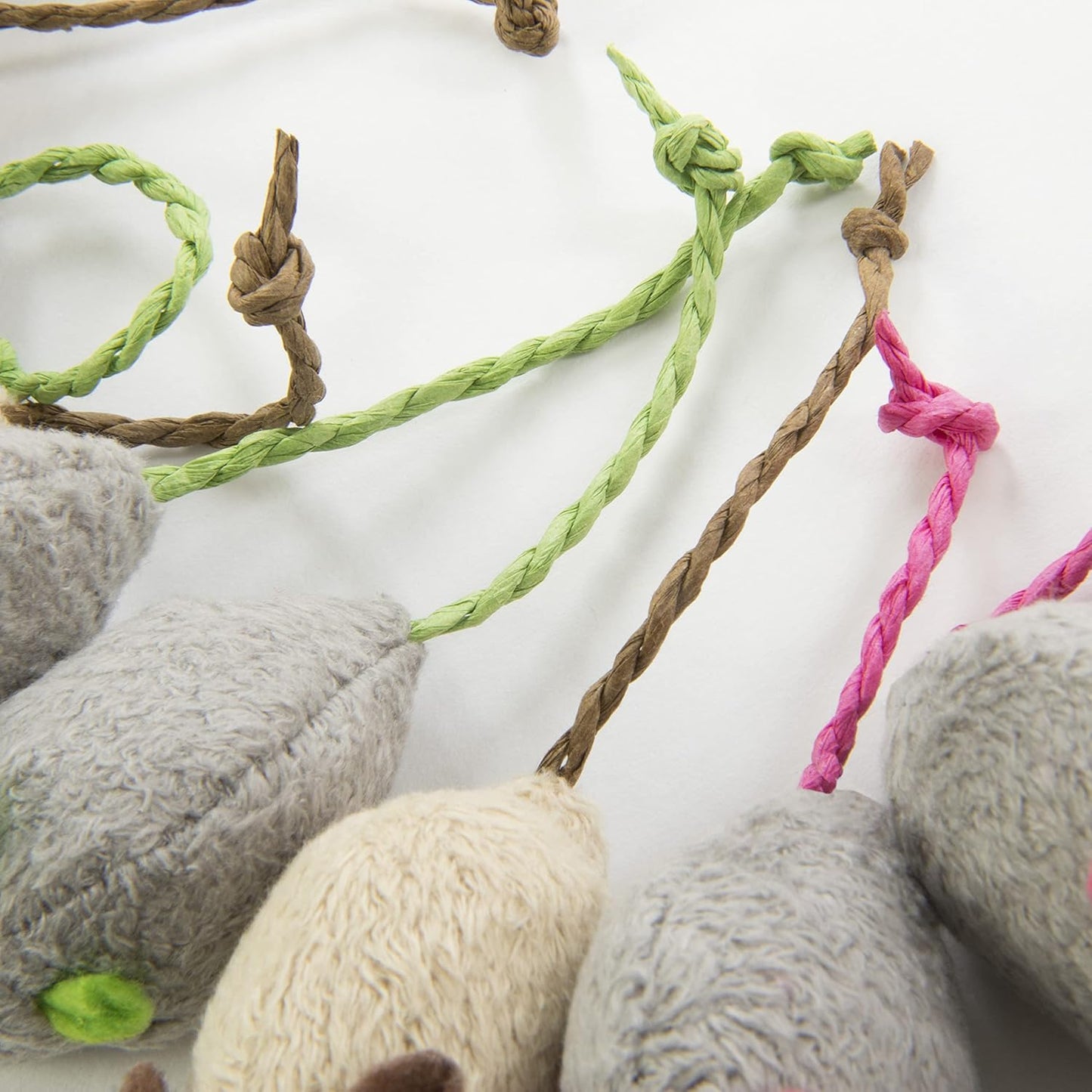 Manufacturer  SmartyKat Skitter Critters Value Pack Catnip Cat Toys - Gray/Cream, Set of 10    Cat toy