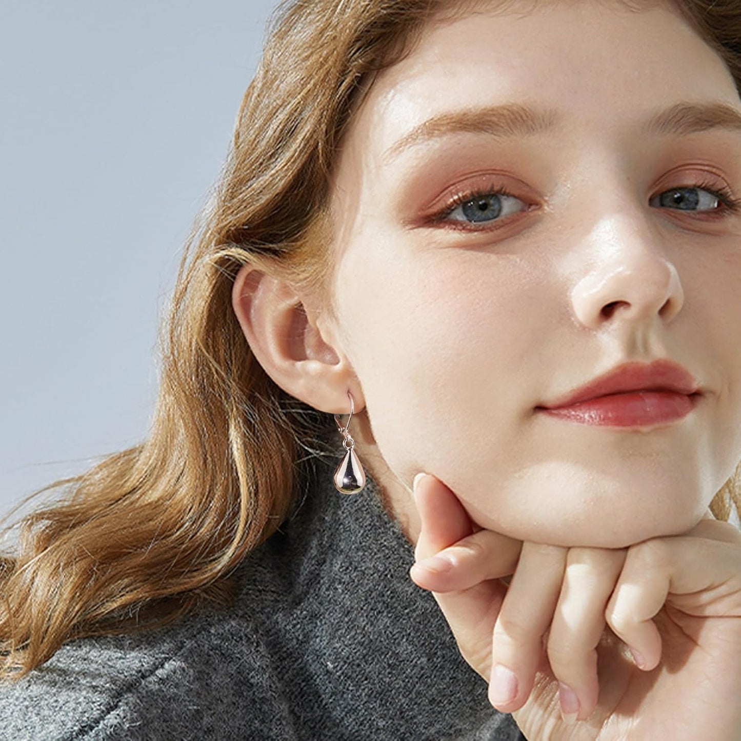 Manufacturer  925 Sterling Silver Teardrop Leverback Earrings for Women Girls Waterdrop Tear Drop Dangle Earrings Jewelry Hypoallergenic Silver Teardrop Leverback Dangle Earring for Women  earring