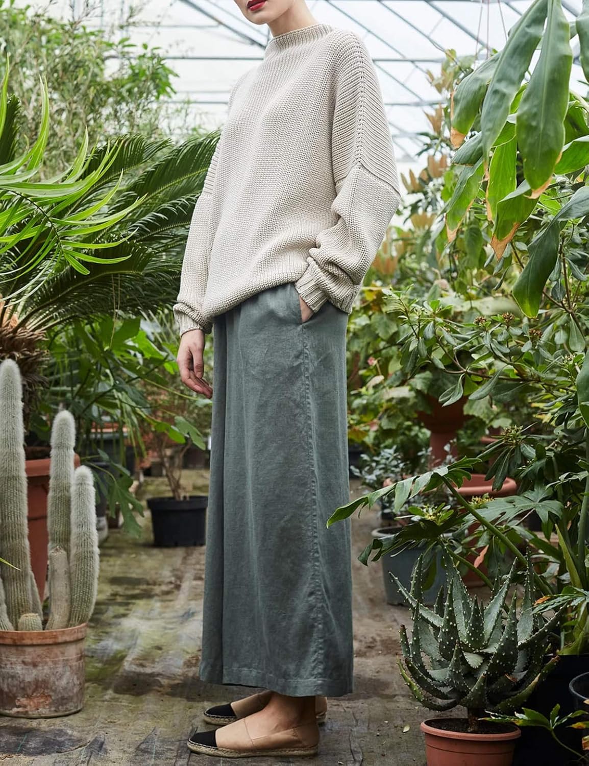 Manufacturer  Ugerlov Women's Oversized Sweaters Batwing Sleeve Mock Neck Jumper Tops Chunky Knit Pullover Sweater   sweaters