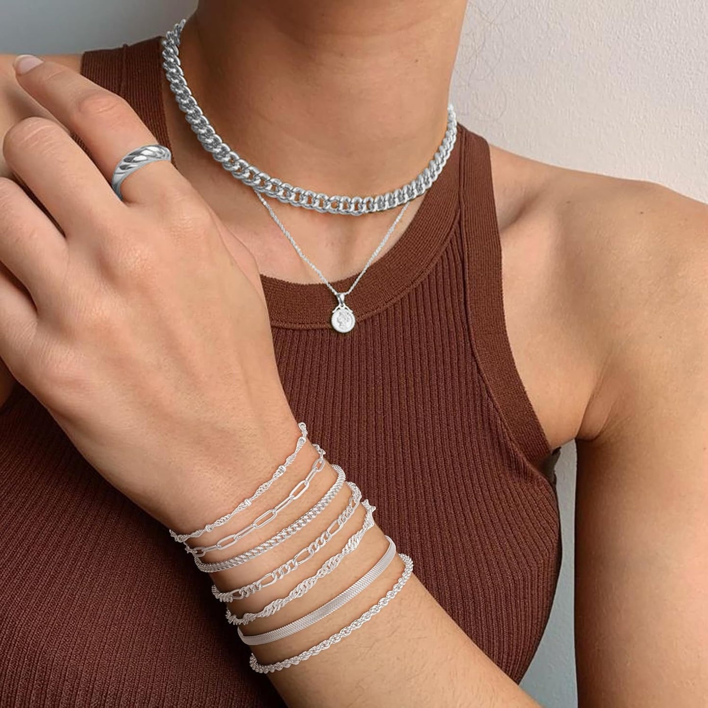 Manufacturer  Reoxvo Dainty Bracelets for Women Trendy, Sterling Silver Plated Brass Link Chain Charm Bracelet Set for Women Stack 14K Gold Plated Brass Link Bracelets Jewelry Gift for Women  bracelets