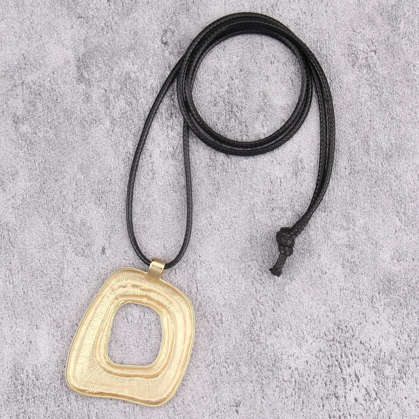 Manufacturer  Boho Necklaces for Women Chunky Circle Necklace Layered Boho Circle Leather Choker Necklace Long Vintage Necklaces Bohemian Jewlery Gifts  necklace