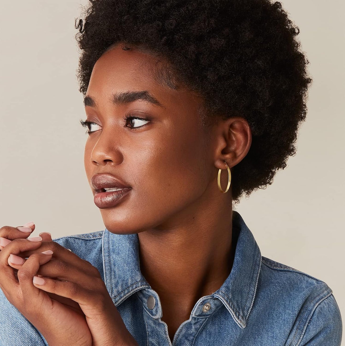 Manufacturer  PAVOI 14K Gold Plated 925 Sterling Silver Post Lightweight Hoops | 20mm - 30mm Earring | Gold Hoop Earrings for Women  earring