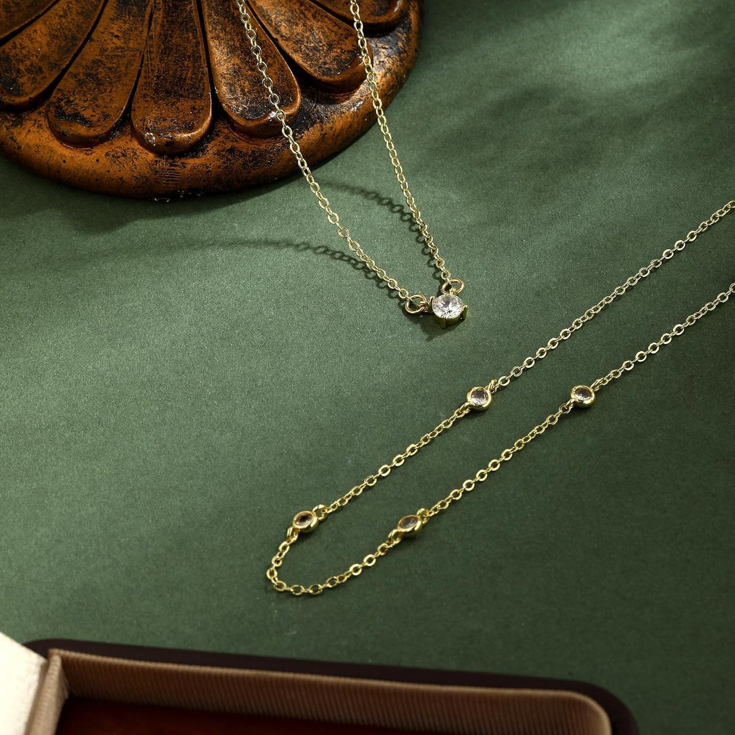 Manufacturer  Gold/Sliver Layered Necklace for Women,Dainty 14K Gold/Sliver Plated CZ Pendant Necklace Trendy Choker Necklace Jewelry Gift for Women  Necklace