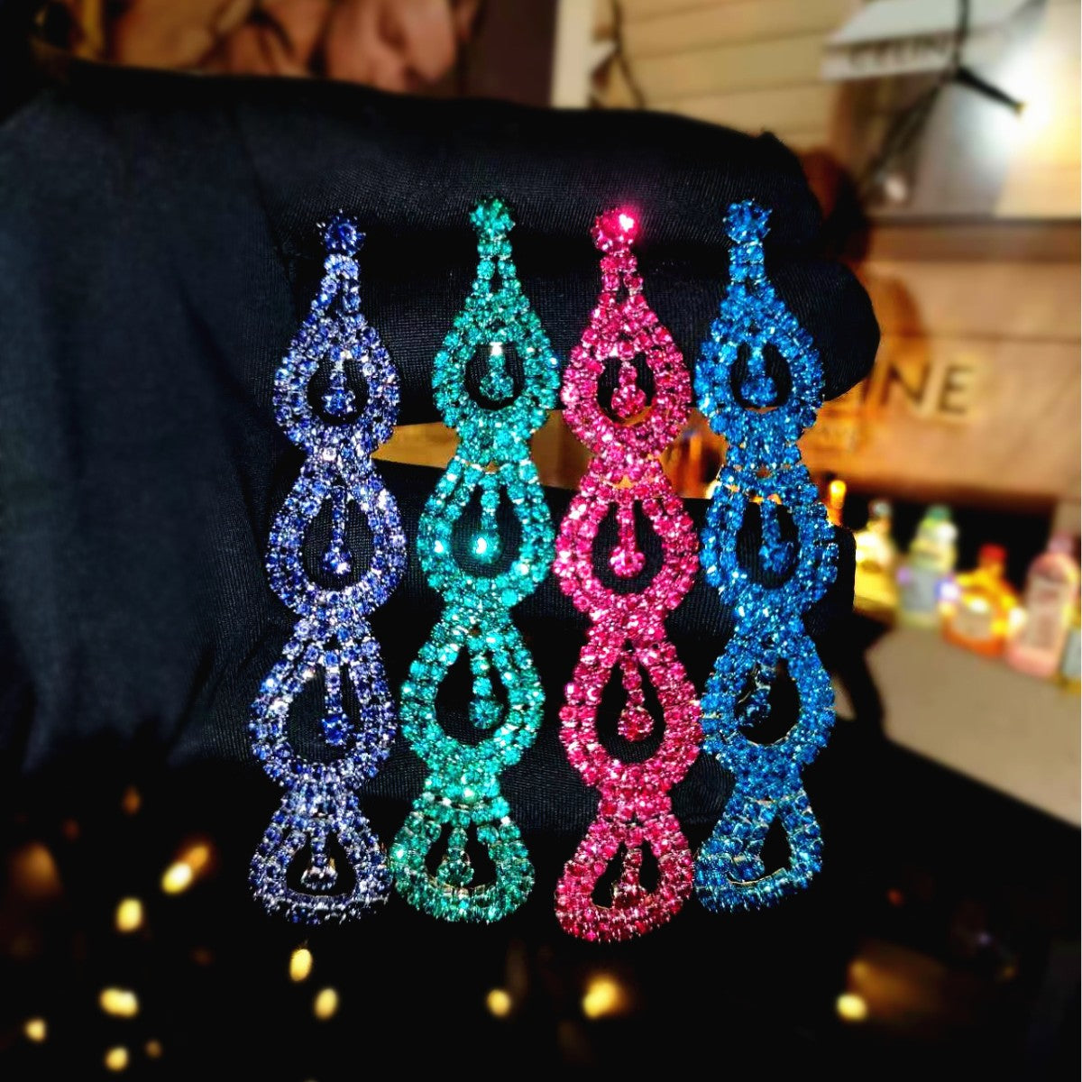 Cho Card Claw Chain Series Rhinestone Earrings Women's Super Flash Full Diamond Long Earrings Stud Earrings Dinner Versatile Earrings