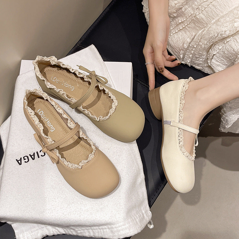 Fashion sweet lace small leather shoes lace foreign style princess shoes spring and summer new retro casual versatile light mouth single beanie shoes