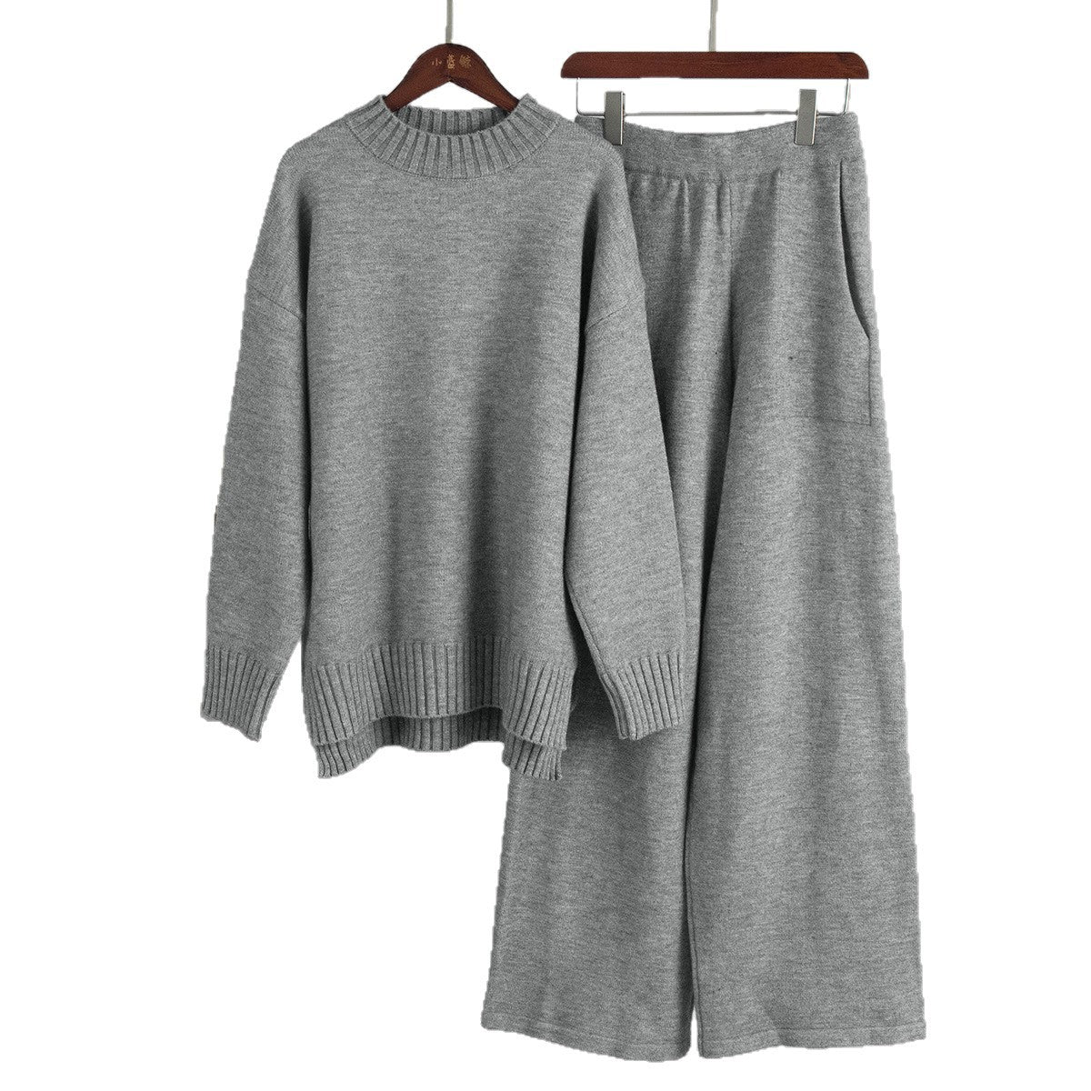 Knitted turtleneck sweater suit for women, European, American autumn and winter new loose long-sleeved trousers knitted suits for women