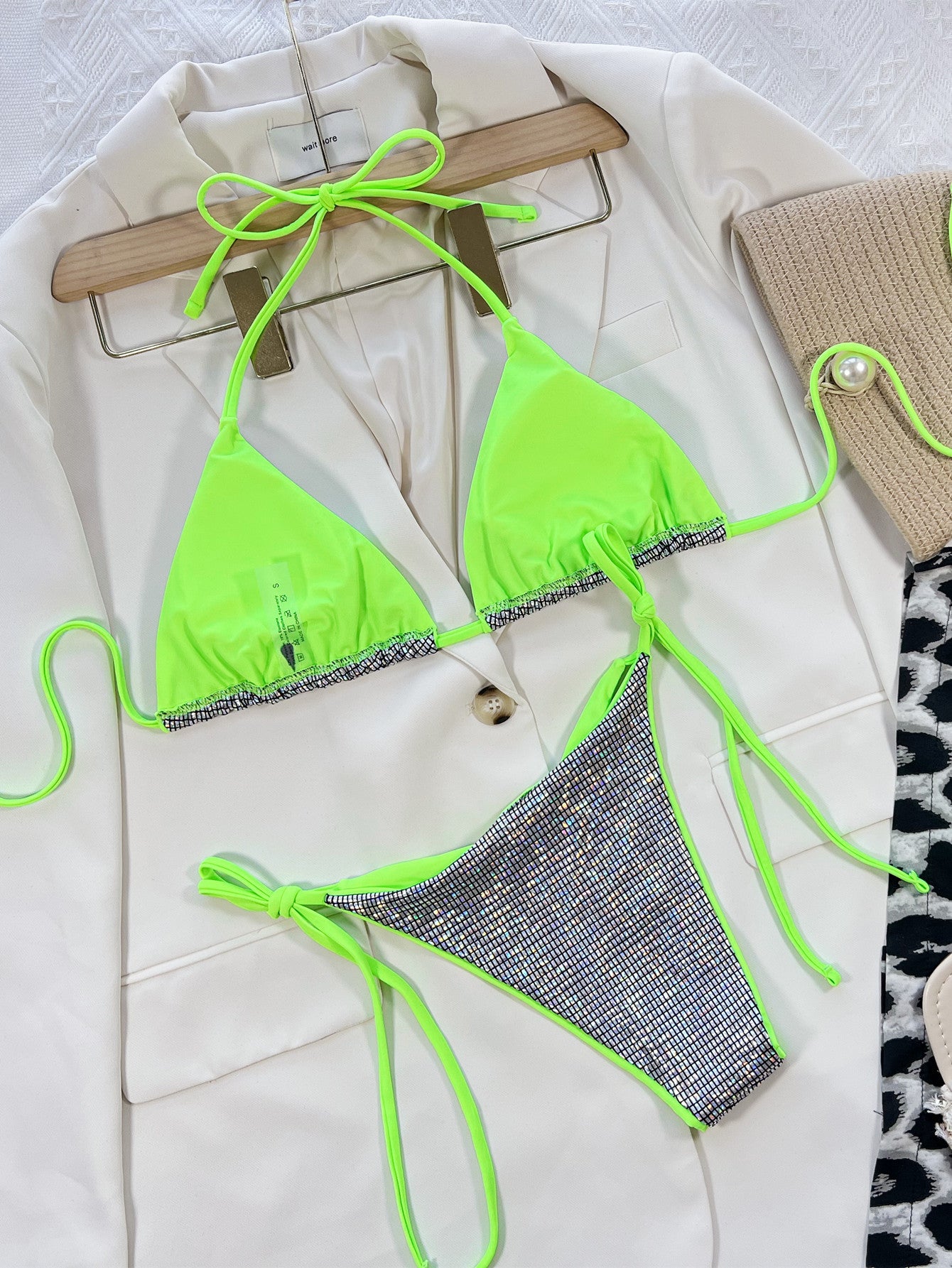 Foreign Trade Ladies Sexy Split Swimsuit Bright Triangle Bag Bikini