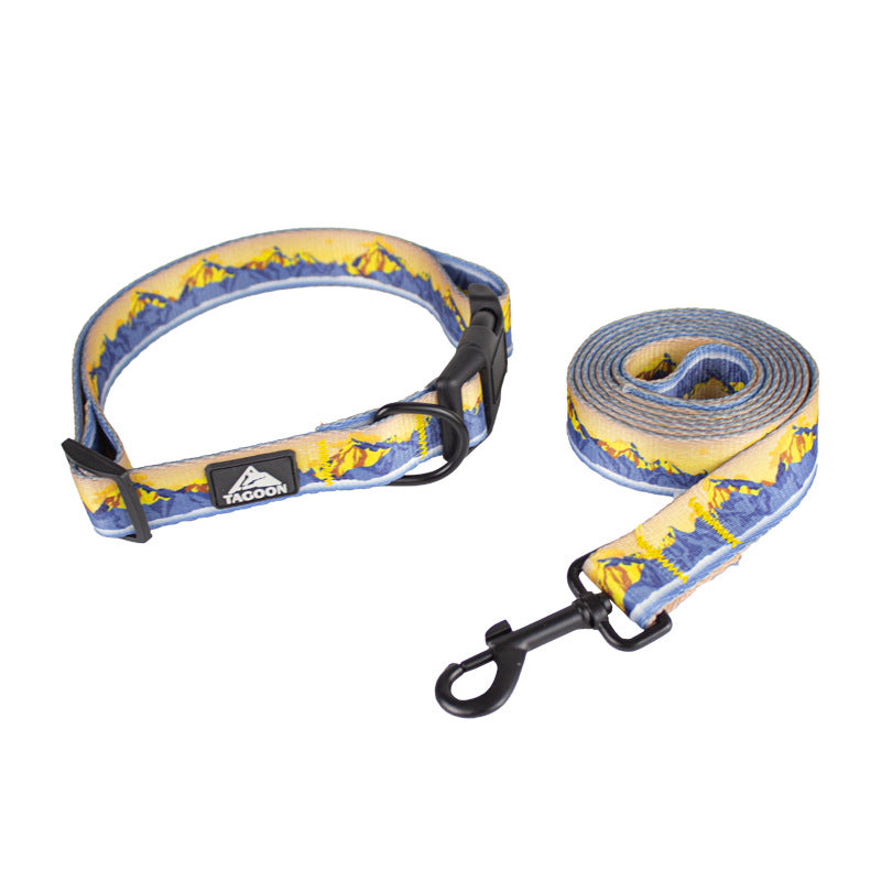 Popular dog leash, retractable dog collar, Rizhao Jinshan thickened nylon anti-bite leash  dog  toy