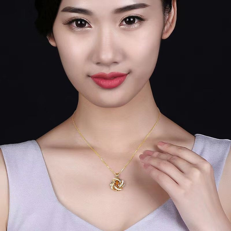 Accessories Pendants Necklace Wholesale Women's Niche Design Valentine's Day European and American Fashion Flowers Sapphire Collarbone Chain