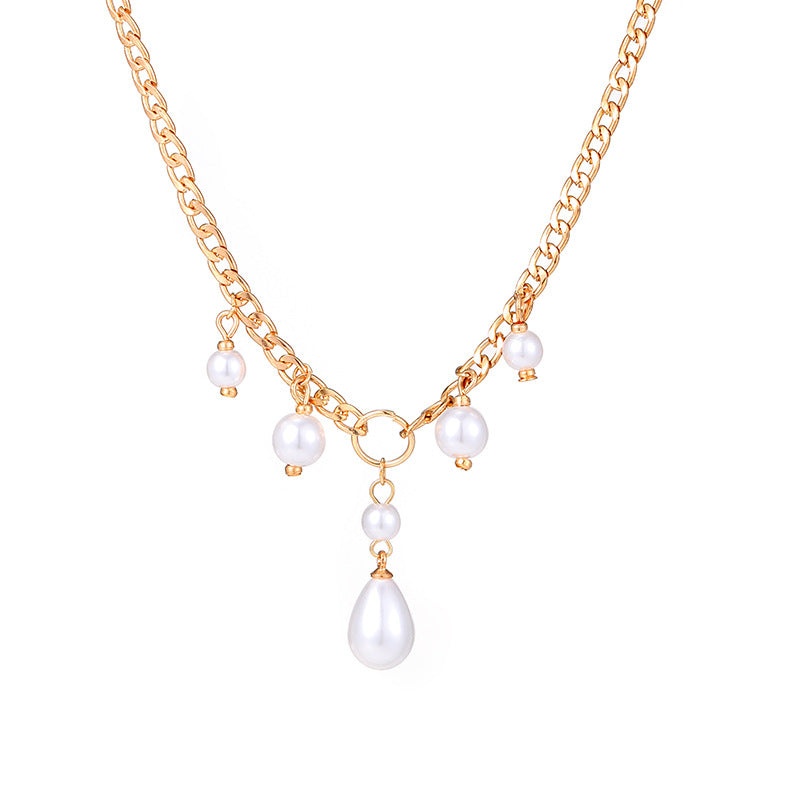 European and American niche high-end light luxury items, personalized festival collarbone chain, women's simple pearl necklace