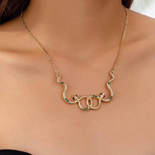 Fashion trend necklace European and American retro personalized neck chain female snake personalized female collarbone chain jewelry