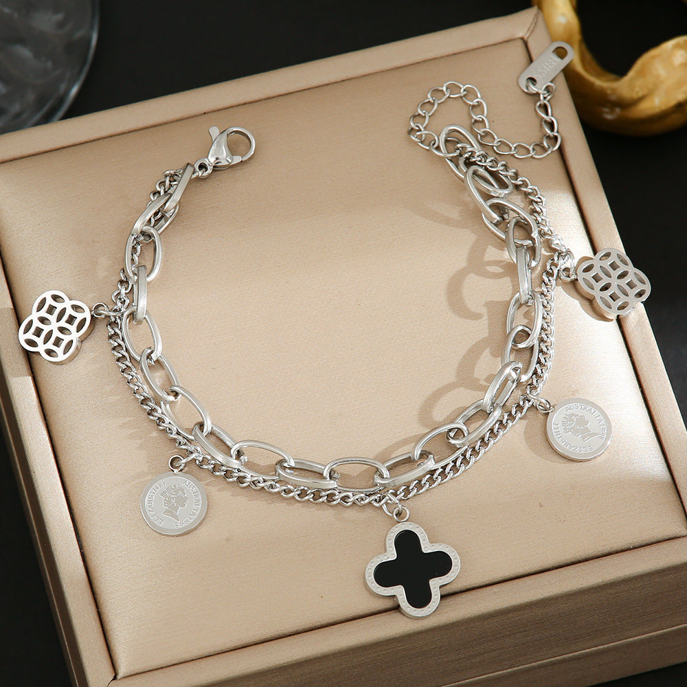 Cross-border hot sale Internet celebrity fashion titanium steel bracelet women's light luxury lucky four-leaf clover Emperor versatile hand jewelry does not fade