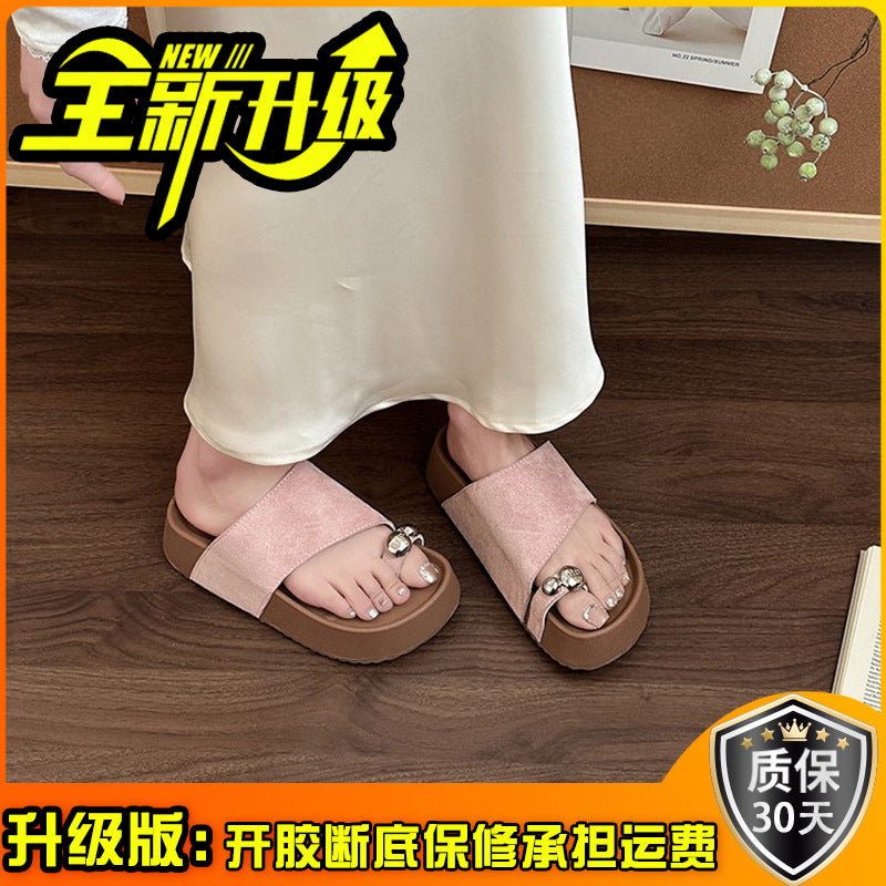 Flat bottom one-word toe slippers women's summer wear  spring new skirt beach cool slippers comfortable and versatile