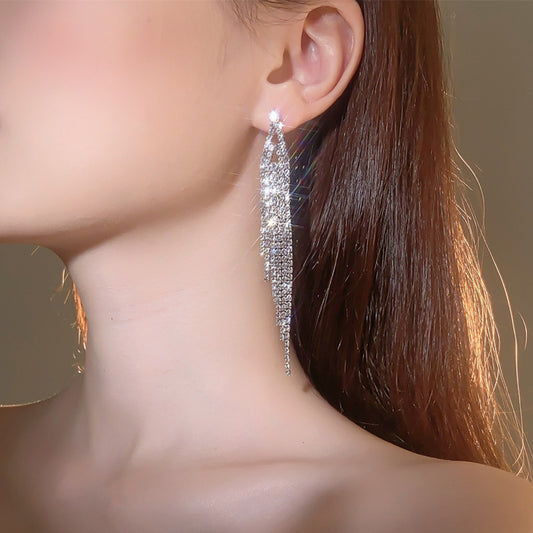 Choka Fashion Full Diamond Long Fringed Earrings Women's Temperament Rhinestone Earrings Ear Jewelry  Earrings