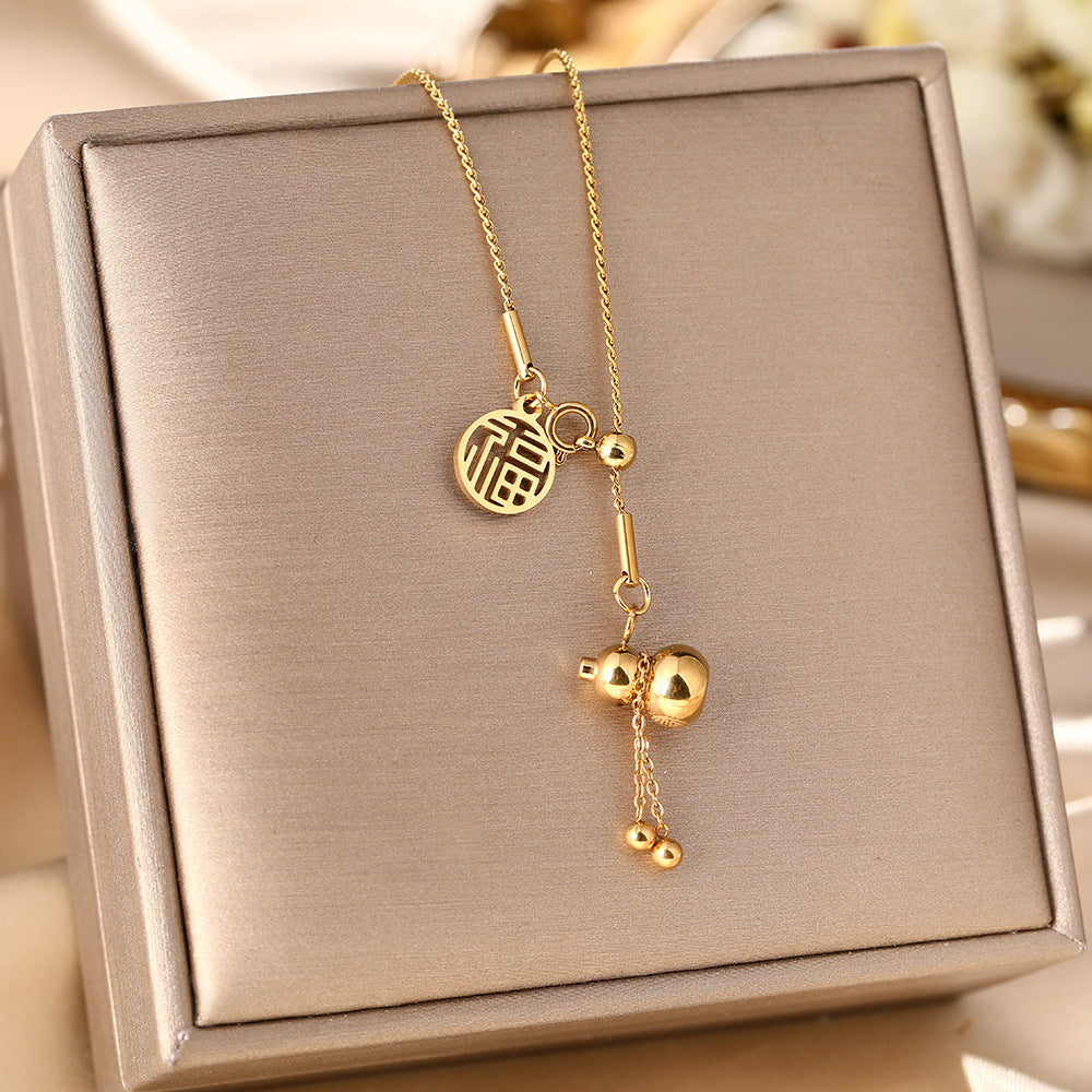 Chinese style lucky gourd titanium steel necklace women ins light luxury high sense original design lucky character collarbone chain jewelry