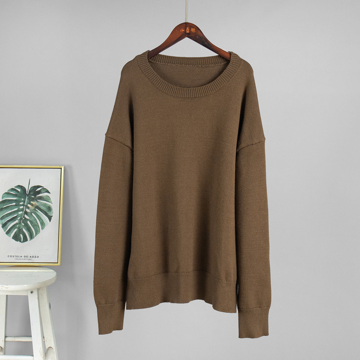 Crew neck dark sweater European, American autumn and winter new loose warm simple pullover solid color knitted sweater