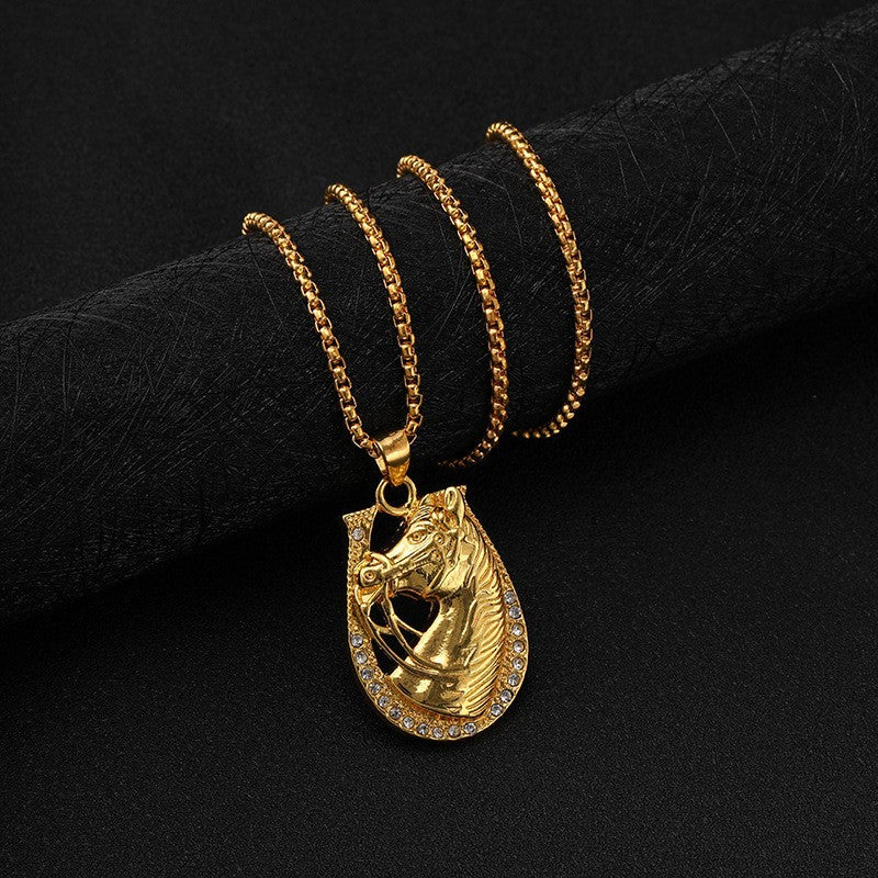 European and American popular hip hop hiphop jewelry, zinc alloy gold-plated diamond horse head pendant necklace