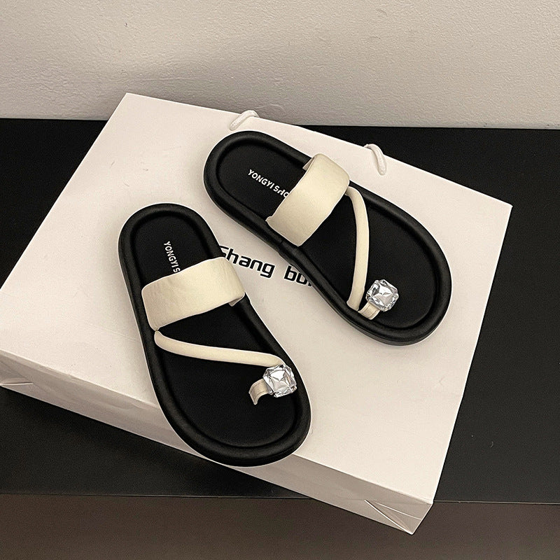 Fashion tribe Internet celebrity rhinestone cool slippers women's summer wear  spring new one-word strap foot thick bottom drag