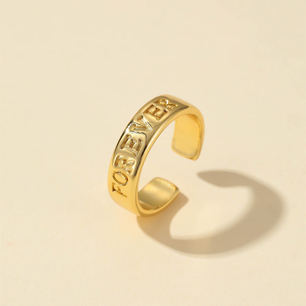 European and American rings ins cold wind niche design sense emerald inlaid stone retro personality women's tide exaggerated tide rings