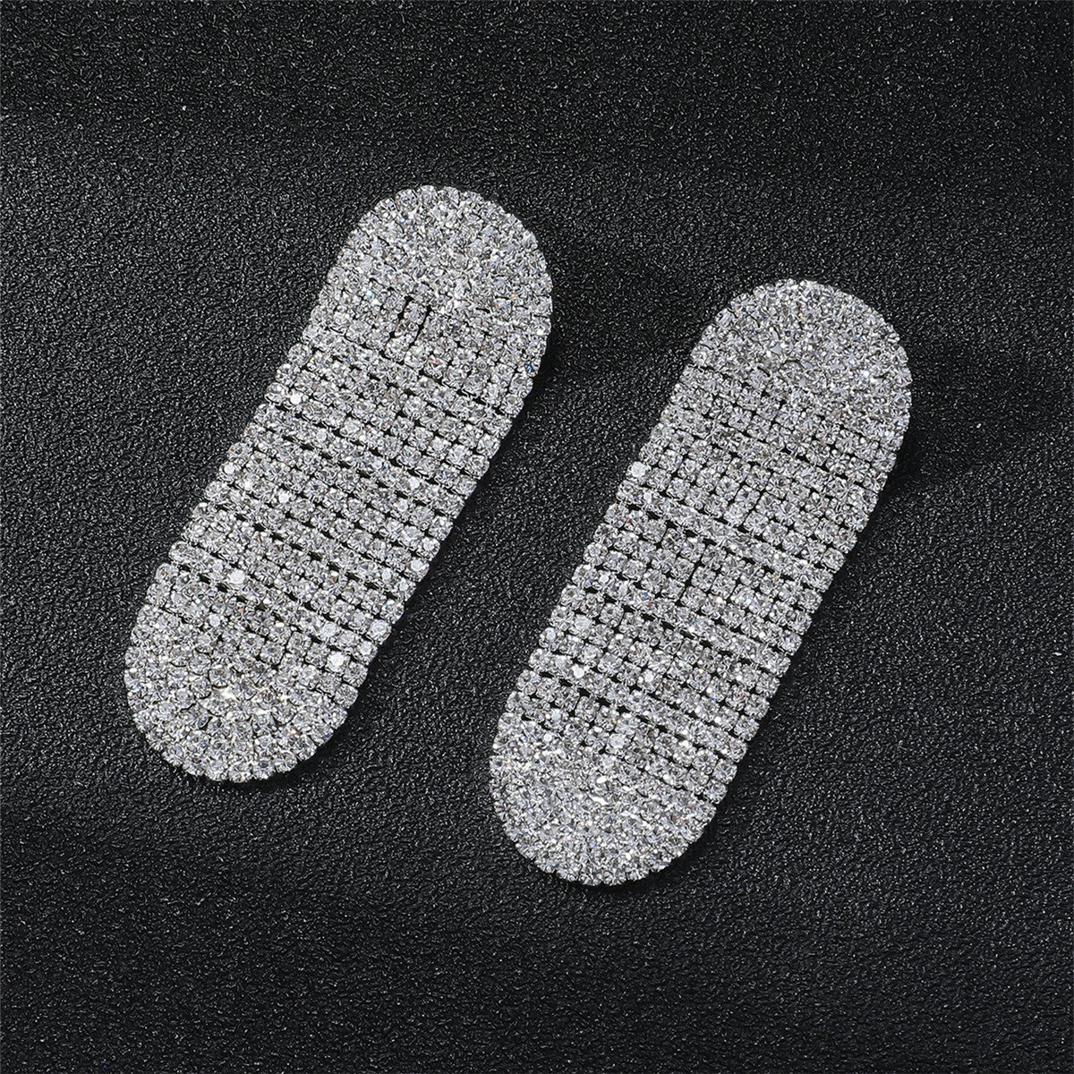 European and American luxury super flash rhinestone long earrings for women, high-end fashion small face earrings, ear jewelry earrings
