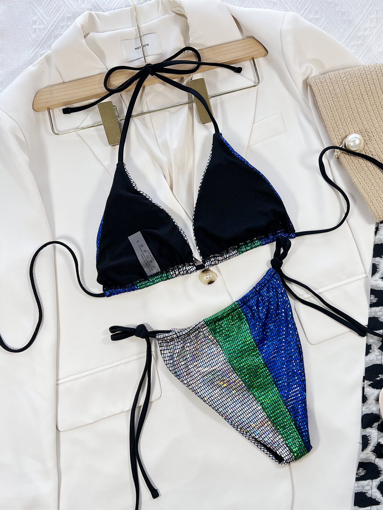 European and American new swimsuits  solid color splicing sexy pleated hollow bikini