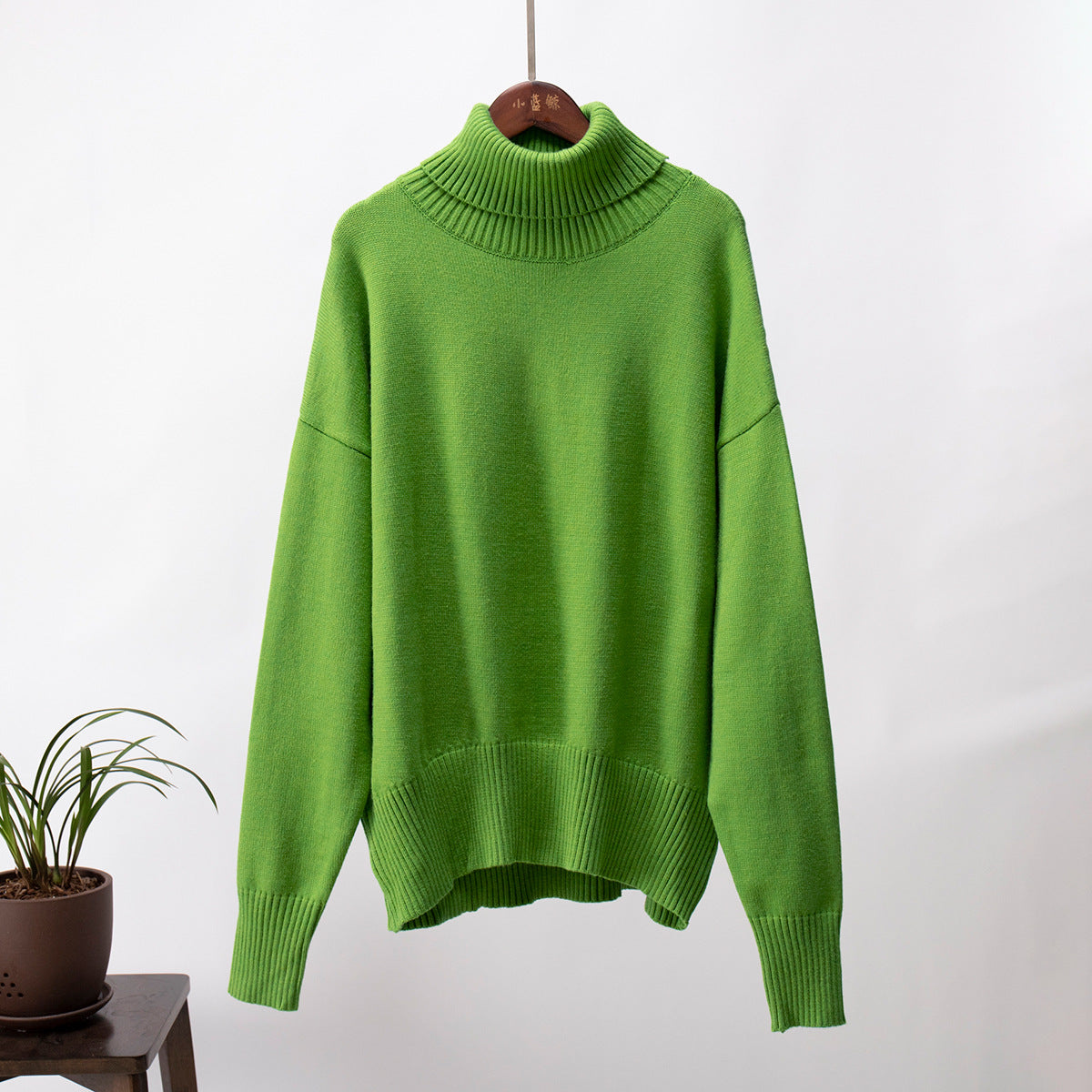 turtleneck sweater women's European, American autumn and winter loose sweater classic versatile solid color pullover sweater