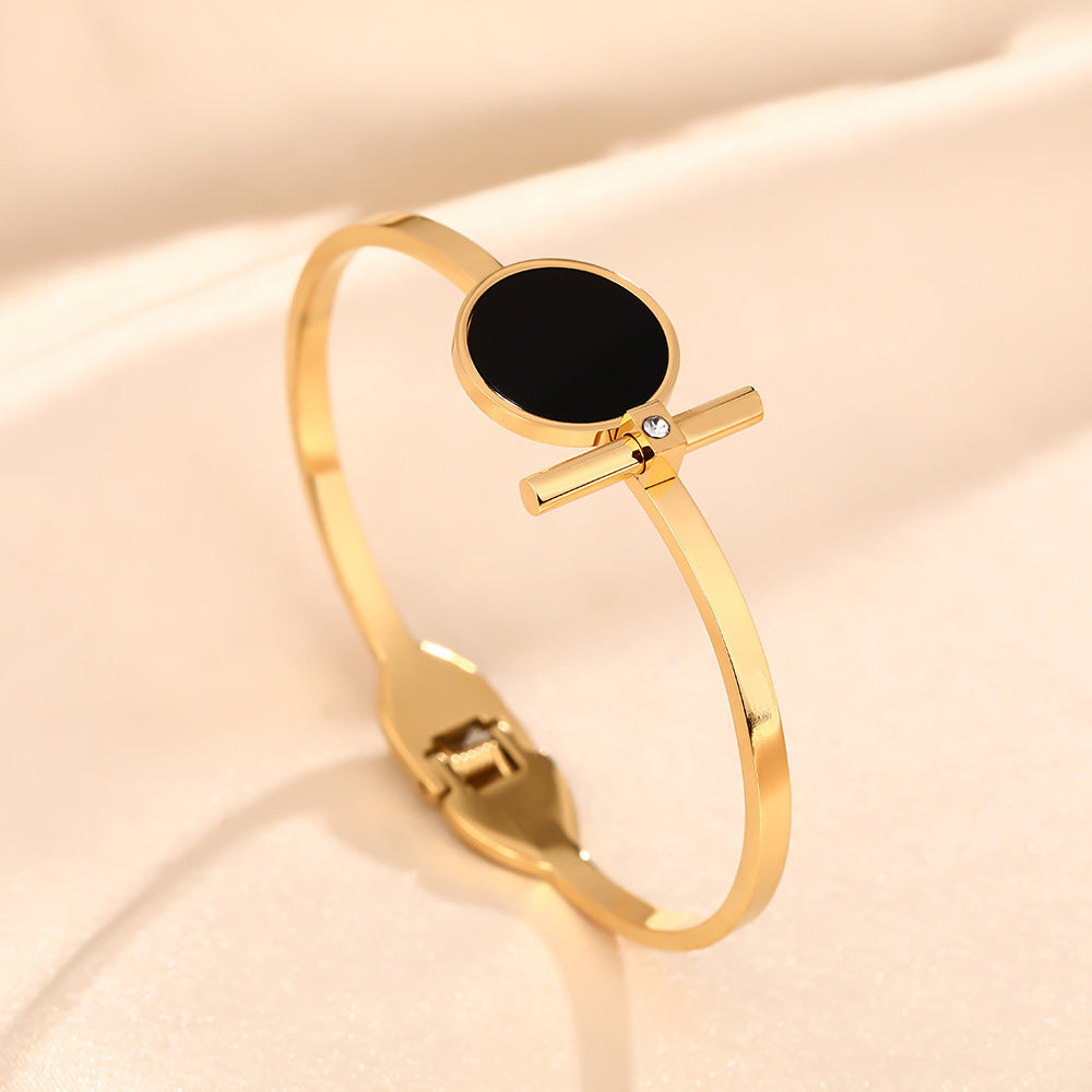 Internet celebrity hot-selling new simple black round brand titanium steel opening bracelet female Douyin trend jewelry factory direct sales