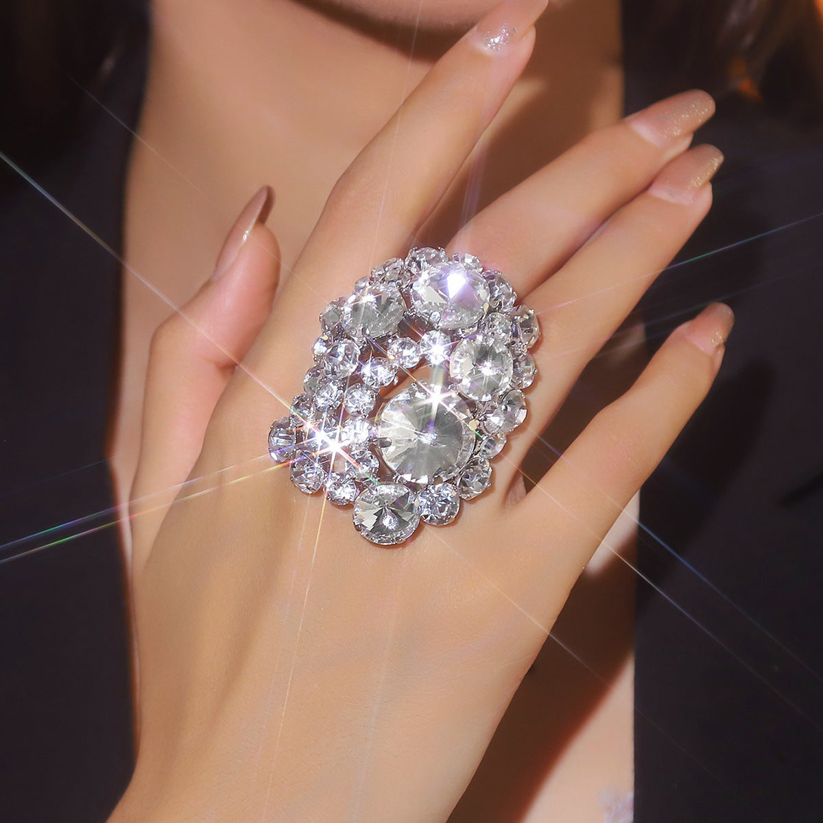 Europe, America, high-end gorgeous shiny crystal open ring women, geometric oval rhinestone ring ring rings