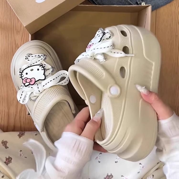Cute cartoon Hello Kitty hole shoes women's  summer new thick-soled muffin bottom sweet strap bag head slippers