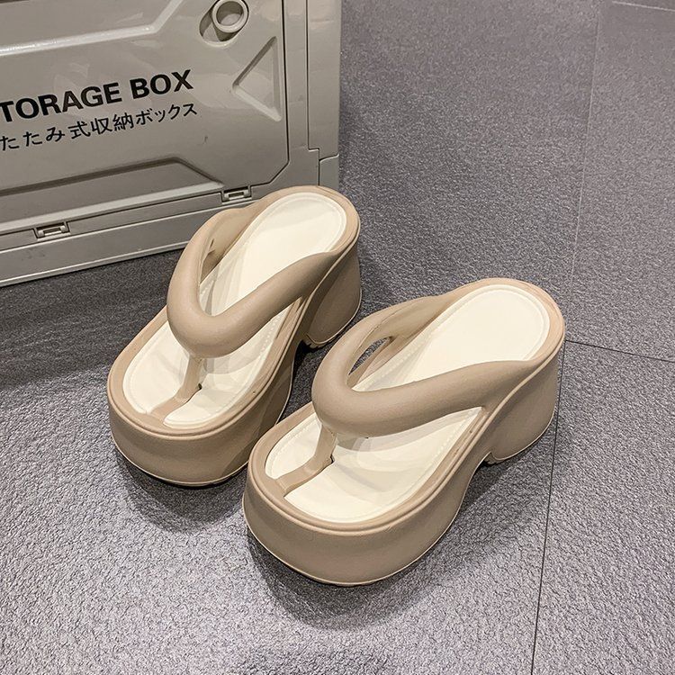 Small high-heeled flip-flop woman  summer new fashion outer wear thick-soled non-slip beach pinch foot cool slippers