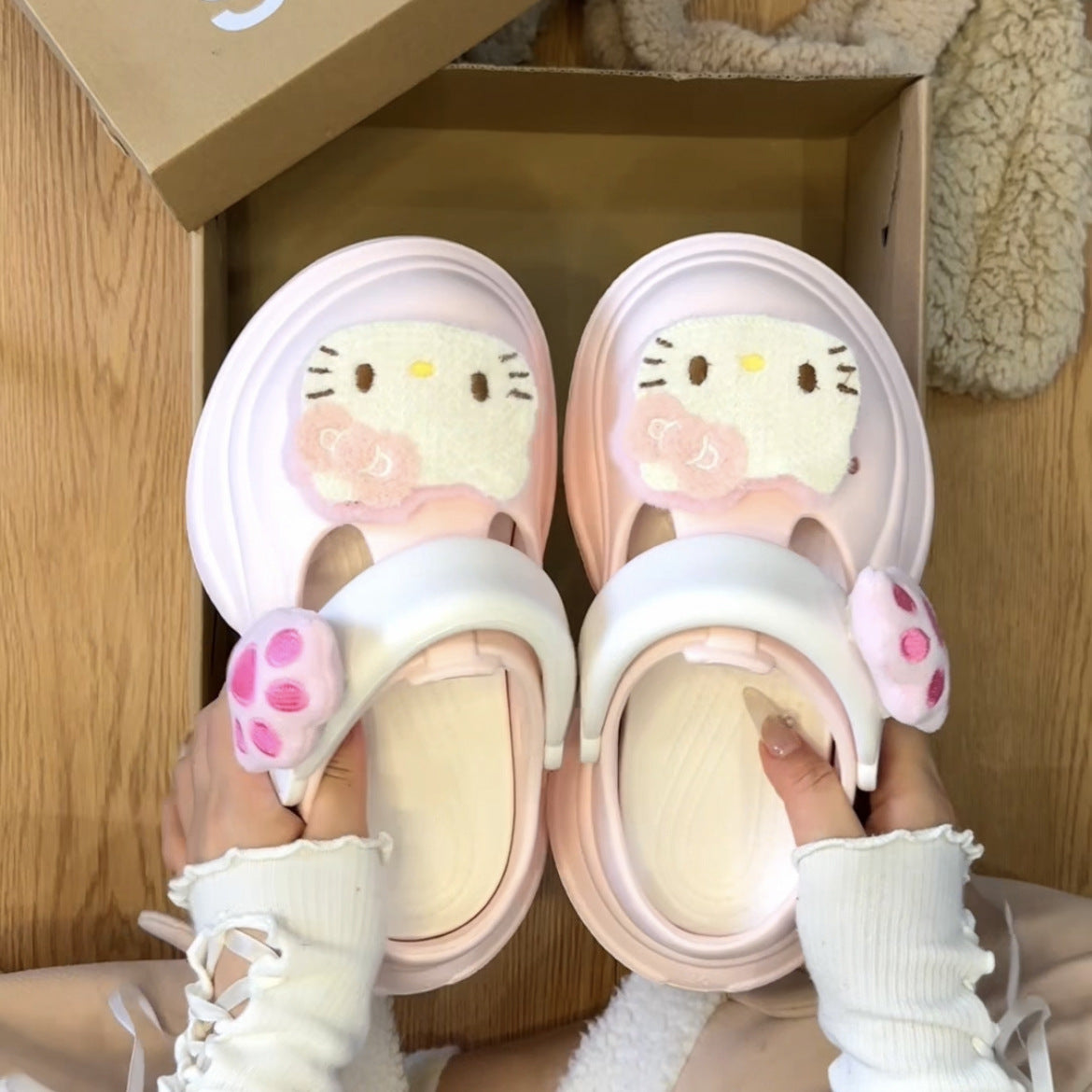 new muffin hole shoes female Mary Jane cute cartoon platform beach non-slip outer wear bag head cool slippers