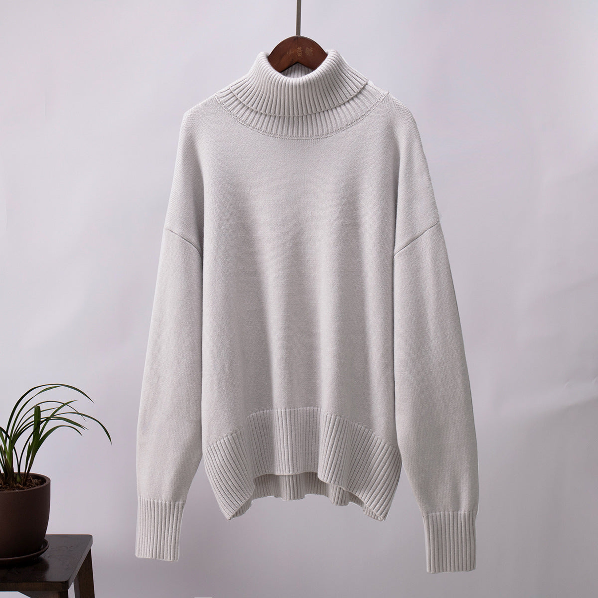 turtleneck sweater women's European, American autumn and winter loose sweater classic versatile solid color pullover sweater