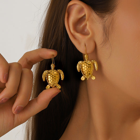 Malt European and American titanium steel earrings female turtle stud earrings ear hooks niche stainless steel non-fading jewelry rings