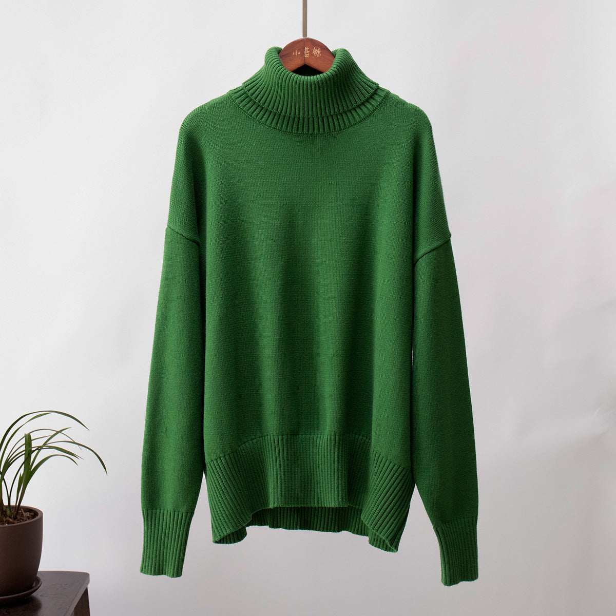 turtleneck sweater women's European, American autumn and winter loose sweater classic versatile solid color pullover sweater