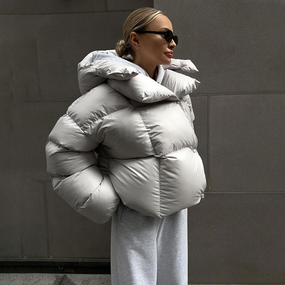European and American cotton-padded clothes, winter women's bread clothes, cotton-padded jackets, trendy models, personalized street short hooded cotton-padded jackets.