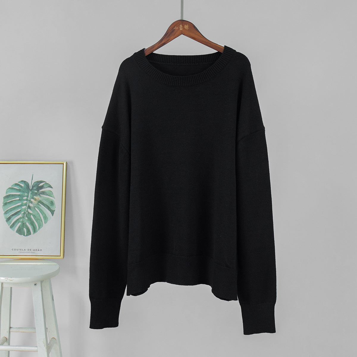 Crew neck dark sweater European, American autumn and winter new loose warm simple pullover solid color knitted sweater