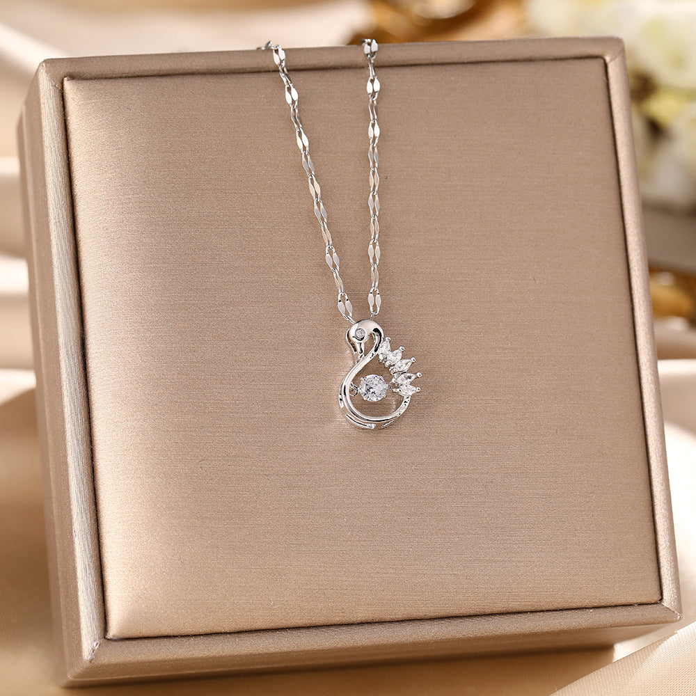 Korean version of Internet celebrity live broadcast titanium steel necklace women's fashion smart beating heart hollow swan personality collarbone chain jewelry