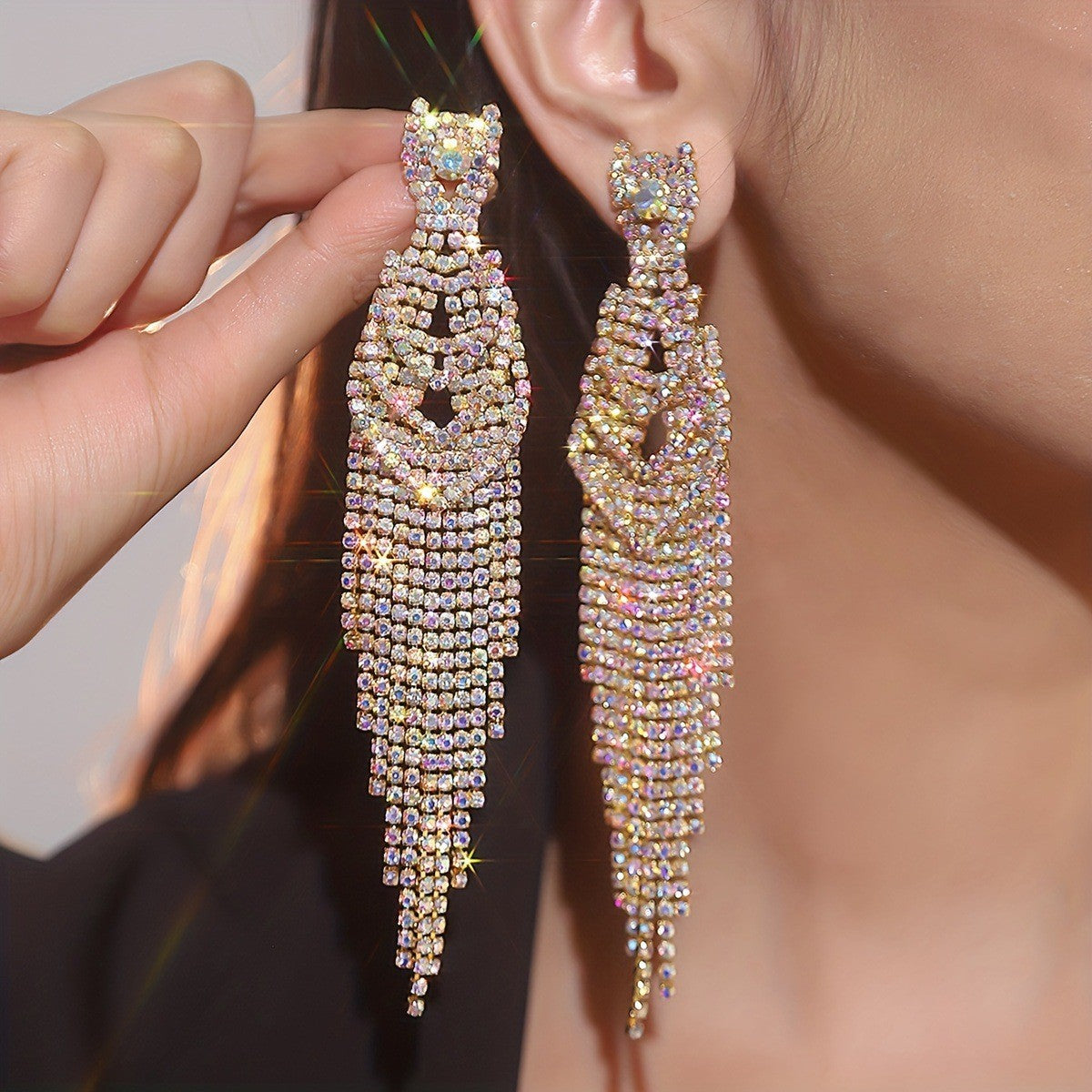 European and American catwalk performances, high-end exaggerated rhinestone long fringed earrings, flash diamond stud earrings, earrings, women's earrings