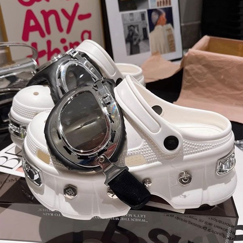 [BRSO] Paris hole shoes summer punk style heightened thick-soled metal rivets fashion slippers bag head sandals