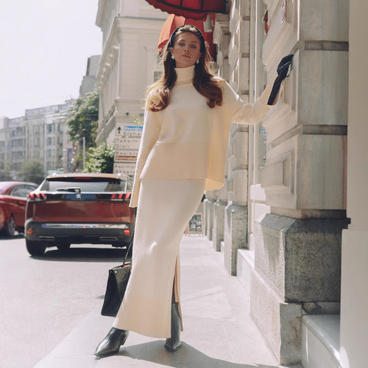 Knitted sweater set for women, Europe, America, autumn and winter new temperament loose sweater split skirt set