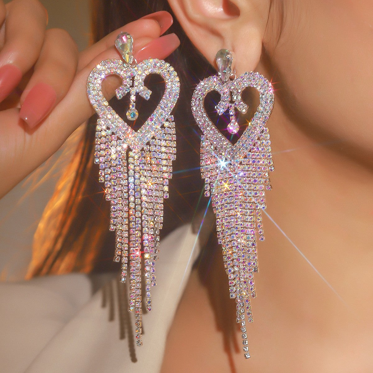 European and American catwalk performances, high-end exaggerated rhinestone long fringed earrings, flash diamond stud earrings, earrings, women's earrings