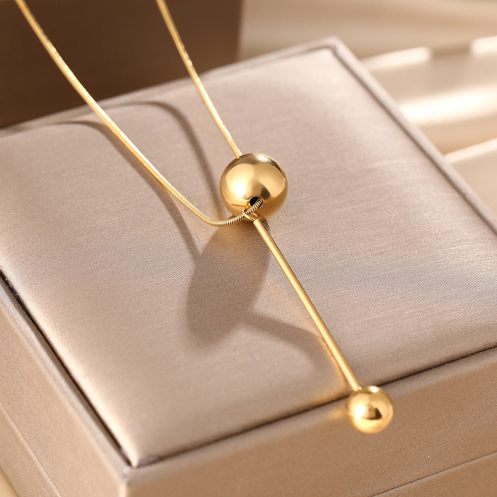 Hot Sale Titanium Steel Necklace Women's Gold Round Ball High Sense Light Luxury Niche Design Sense Clavicle Chain Jewelry Wholesale