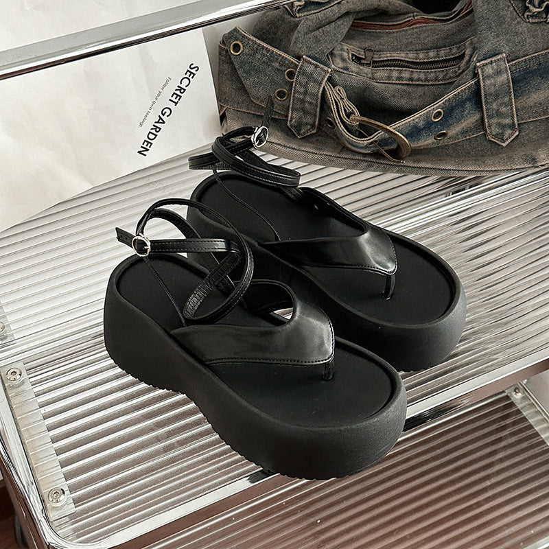 Small black strap-on toe platform sandals women's  fashion heightened wedge heel pinch Roman shoes sandals  slippers