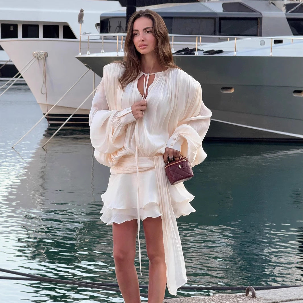 Chiffon long-sleeved dress European and American summer new lantern sleeve lace-up short skirt ruffle leaf edge dress